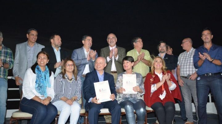 Itapúa-Paraguay Convention & Visitors Bureau y el Posadas Bureau Congresos y Convenciones se unen en convenio