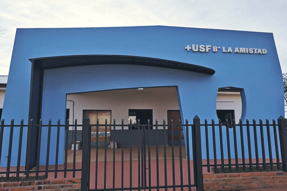 Inauguran nuevo local de la USF La Amistad y más de 7000 m2 de empedrado