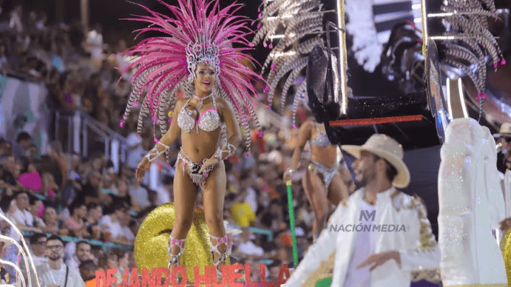 Con una comparsa española invitada, carnaval encarnaceno realiza hoy su tercera ronda