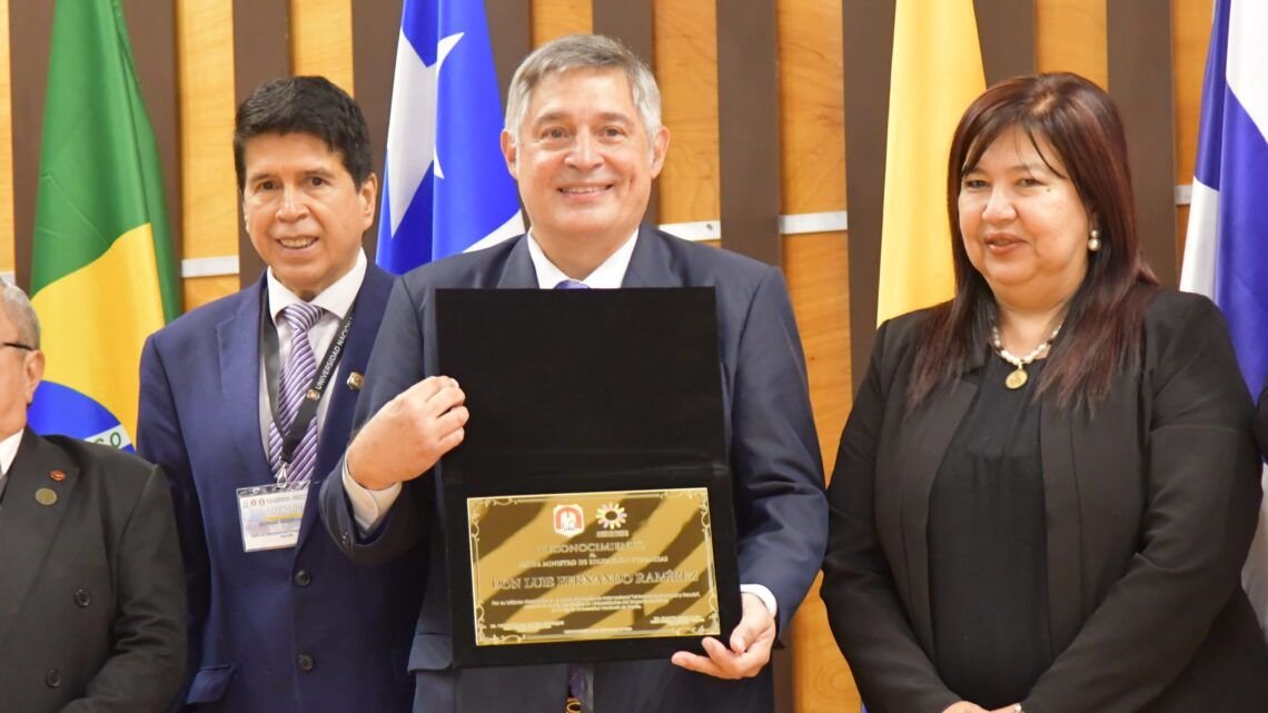 HISTÓRICO ENCUENTRO EN LA UNI: 51 RECTORES DE LATINOAMÉRICA SE REÚNEN Y EL MINISTRO DE EDUCACIÓN MARCA RUMBO PARA EL FUTURO UNIVERSITARIO