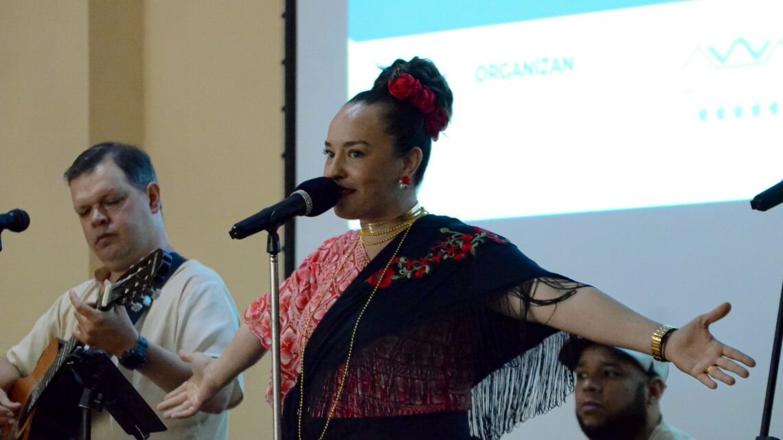 Tradición y celebración: el Bureau de Itapúa festejó 11 años con una vibrante fiesta folklórica