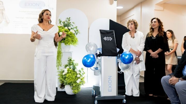 La Dra. Julia Duré presenta en Paraguay innovadora tecnología en salud regenerativa ginecológica