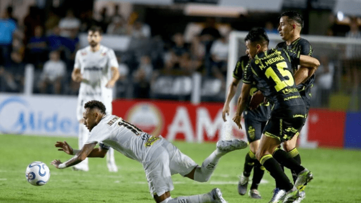 Recoleta afronta un partido histórico ante el Santos de Neymar Jr.