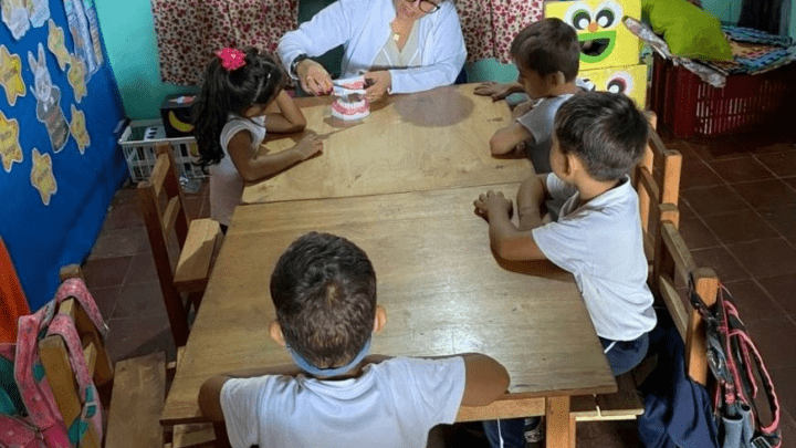 Programa Caries Cero fortalece prevención y educación bucodental en escuelas de todo el país