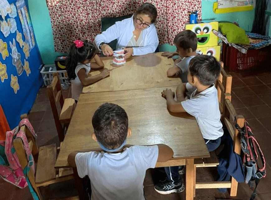 Programa Caries Cero fortalece prevención y educación bucodental en escuelas de todo el país
