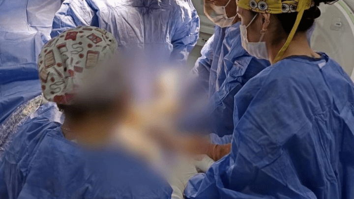 Cirugías reconstructivas gratuitas devuelven movilidad a pacientes de Misiones