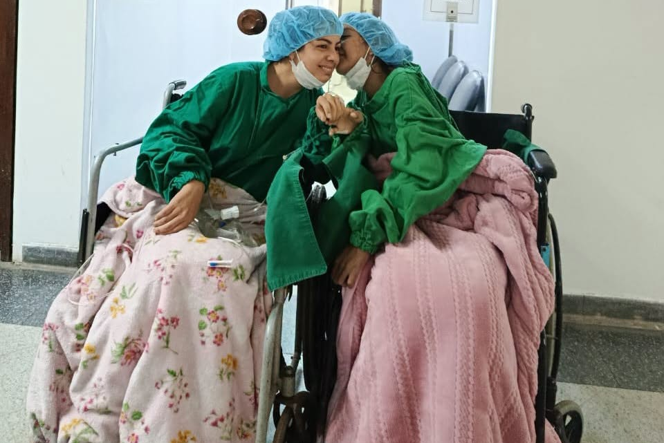 Gran gesto de amor: joven dona un riñón a su hermana para salvarle la vida