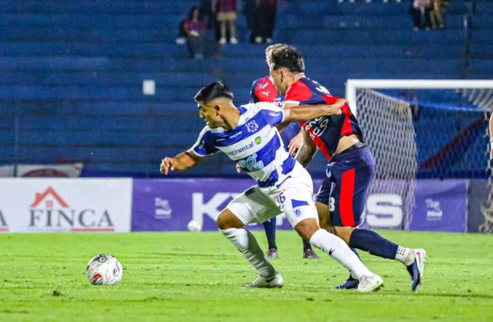 Cerro Porteño cayó ante 2 de Mayo