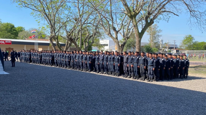 Senatur capacita a suboficiales de la Policía Nacional para una experiencia turística más segura en Paraguay