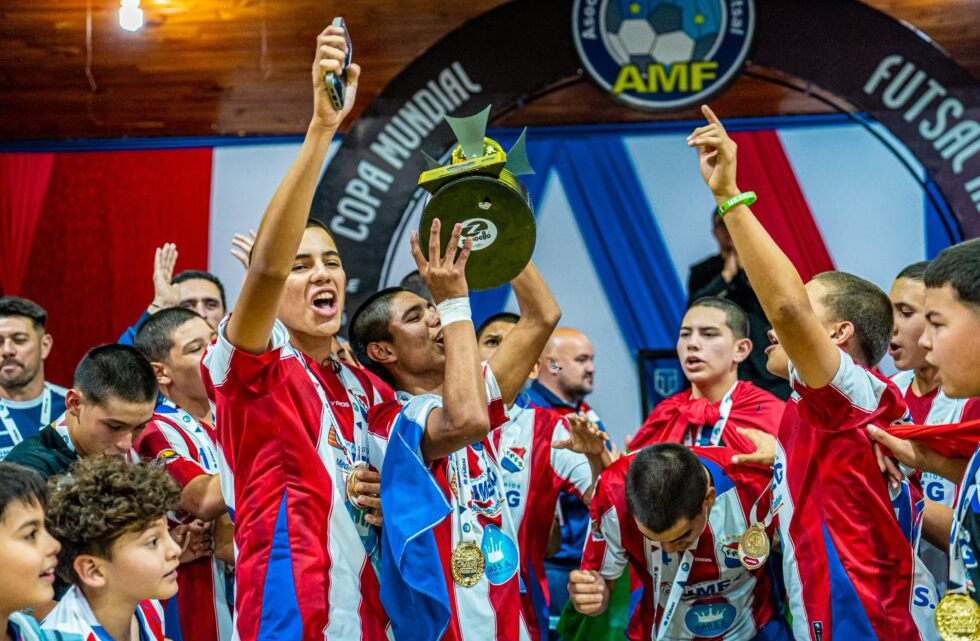 La Albirroja Juvenil es campeona del mundo en fútbol de salón